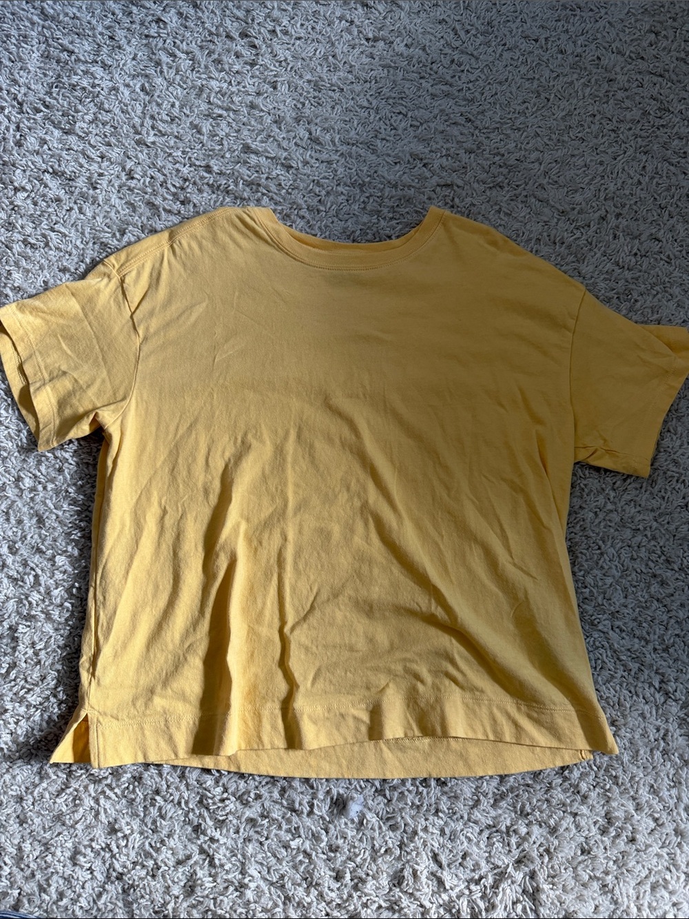 Old Navy Yellow Short Sleeve Crewneck Tee